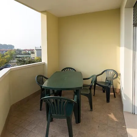 Robinia/Pinetine Lido Altanea Apartment Caorle Exterior photo